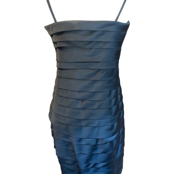 Calvin Klein Women's Dress M Black Spaghetti Straps Layered Side Zip Cocktail - Picture 2 of 8